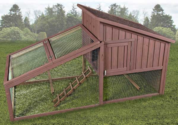 Premium Plus Hen House with Yard by Ware Mfg. - Click Image to Close